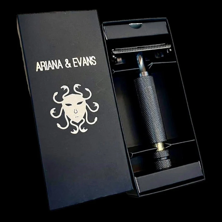 Ariana & Evans B1 Lancer Push To Open Safety Razor - Image 2