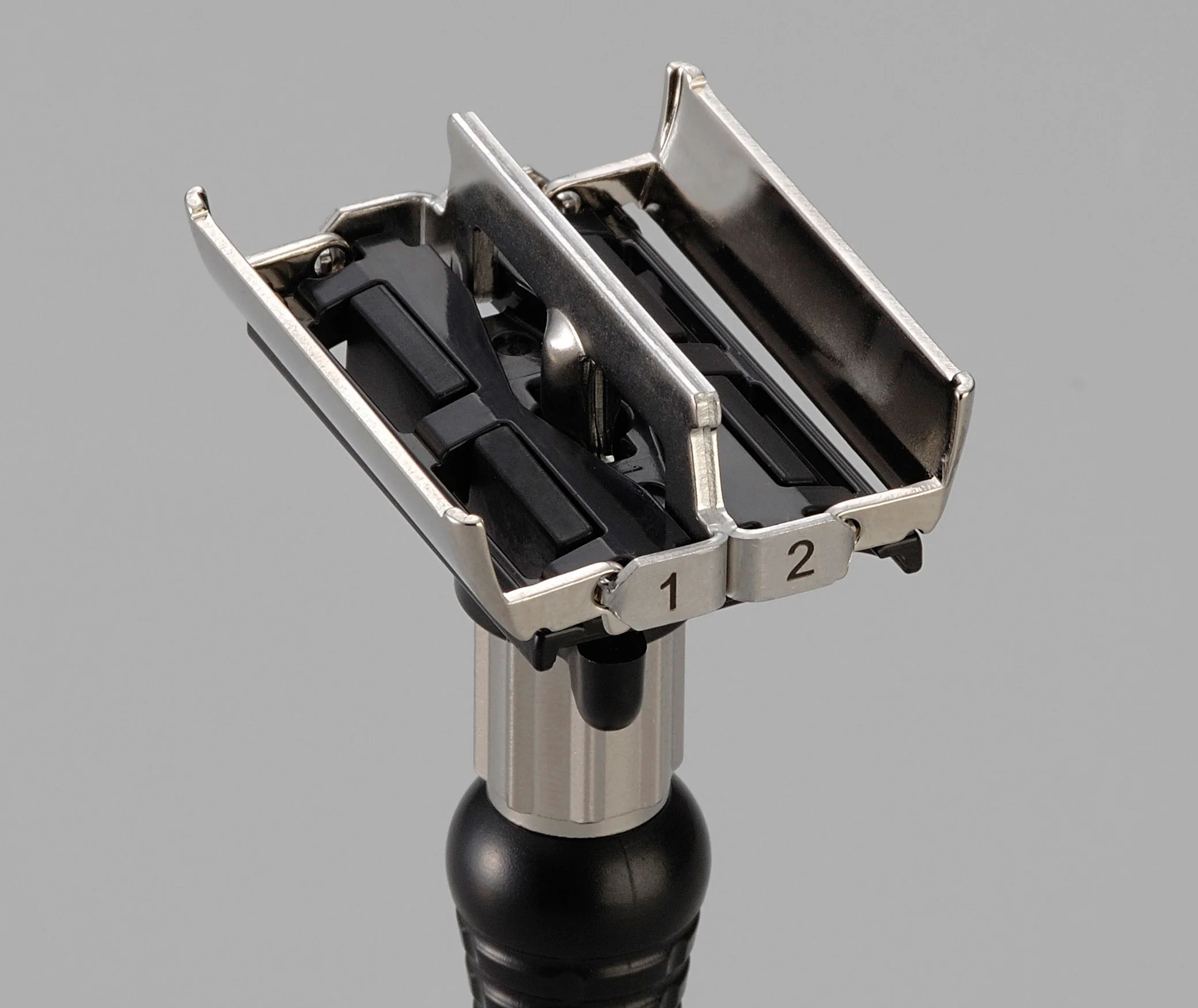 Feather Adjustable Double Edge Safety Razor - Image 3