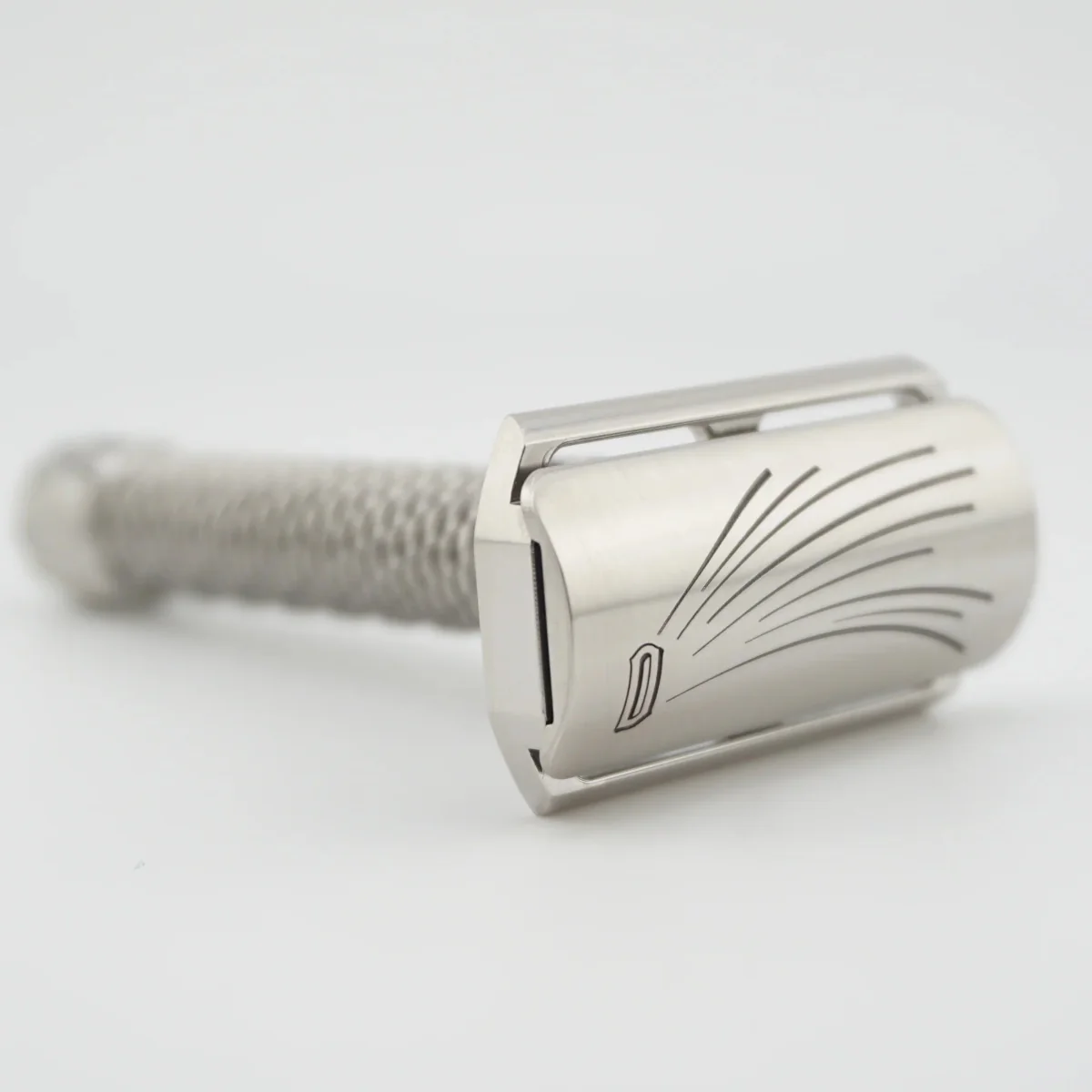 OliWorks M3TEORITE Stainless Steel Safety Razor - Image 4