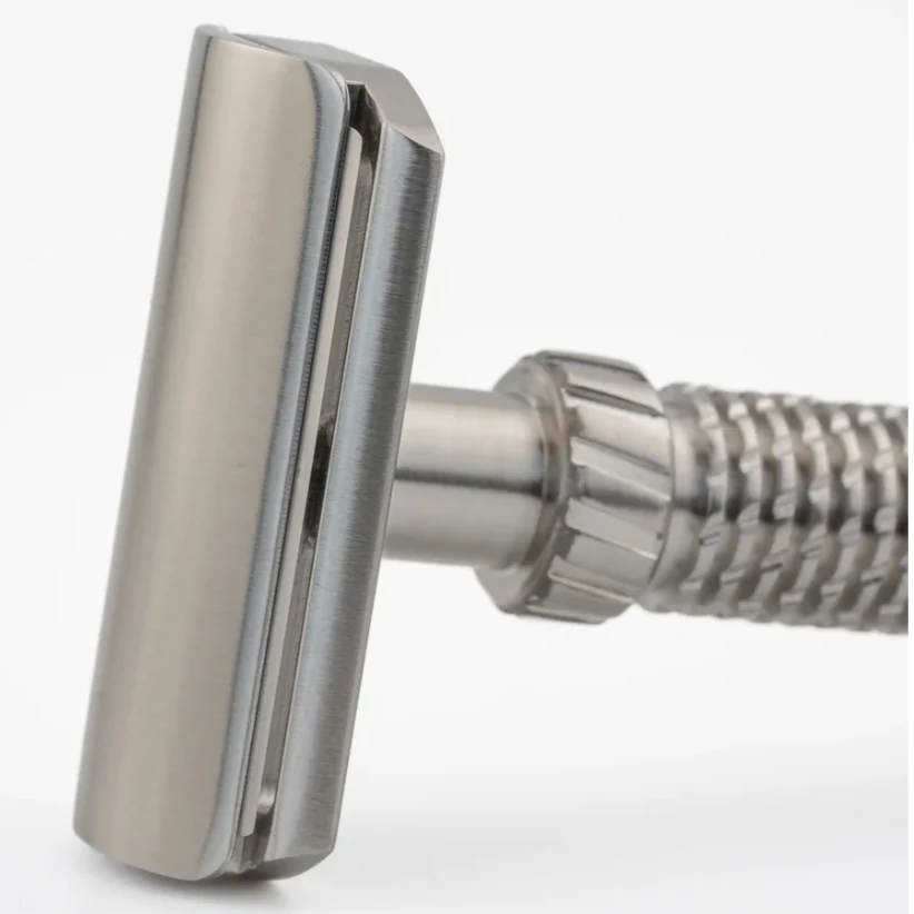OliWorks M3TEORITE Stainless Steel Safety Razor - Image 8
