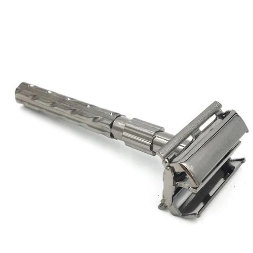 Parker - 22R Gunmetal Long Handle Butterfly Safety Razor - Image 2