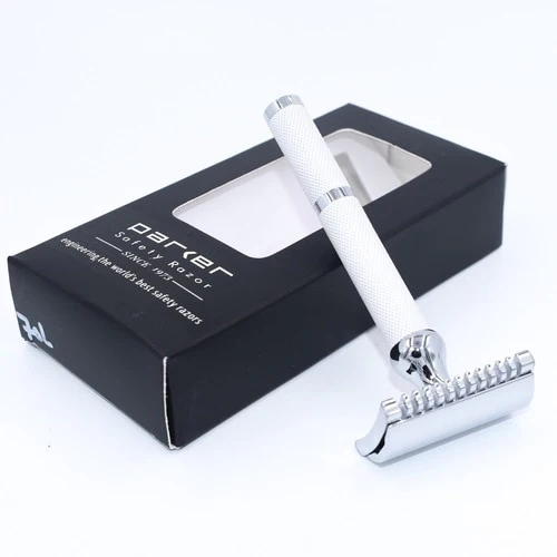 Parker - 70C White And Chrome Open Comb Safety Razor - Image 2