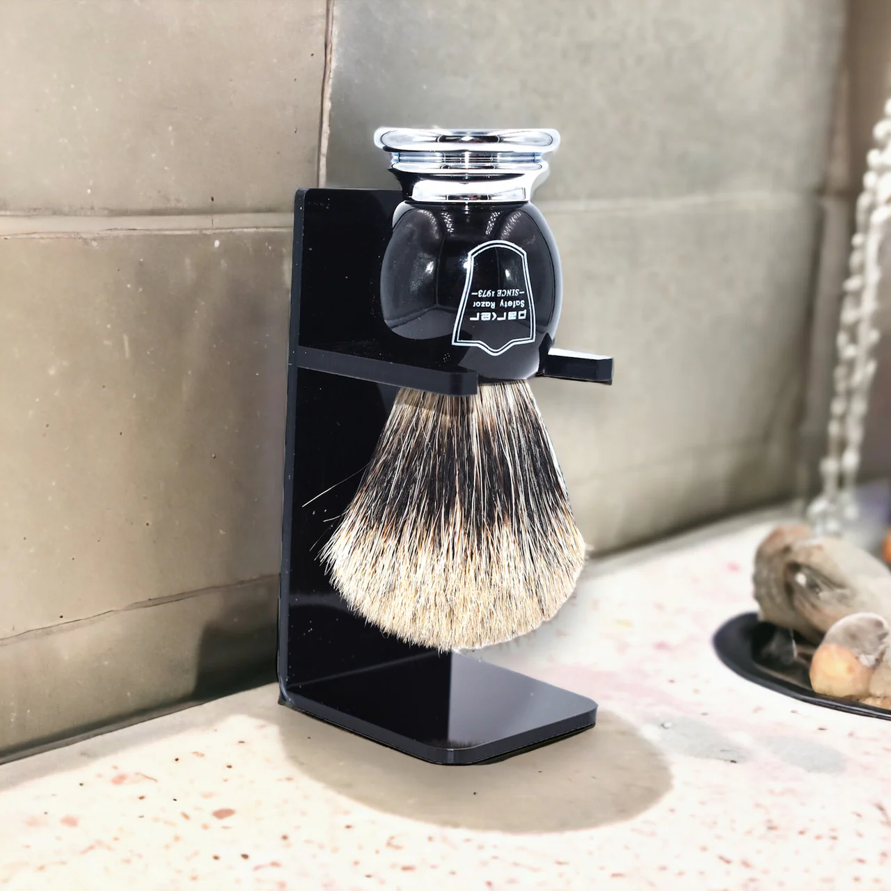 Parker 76R Deluxe Safety Razor & Pure Badger Brush 3-Piece Shave Set - Image 4