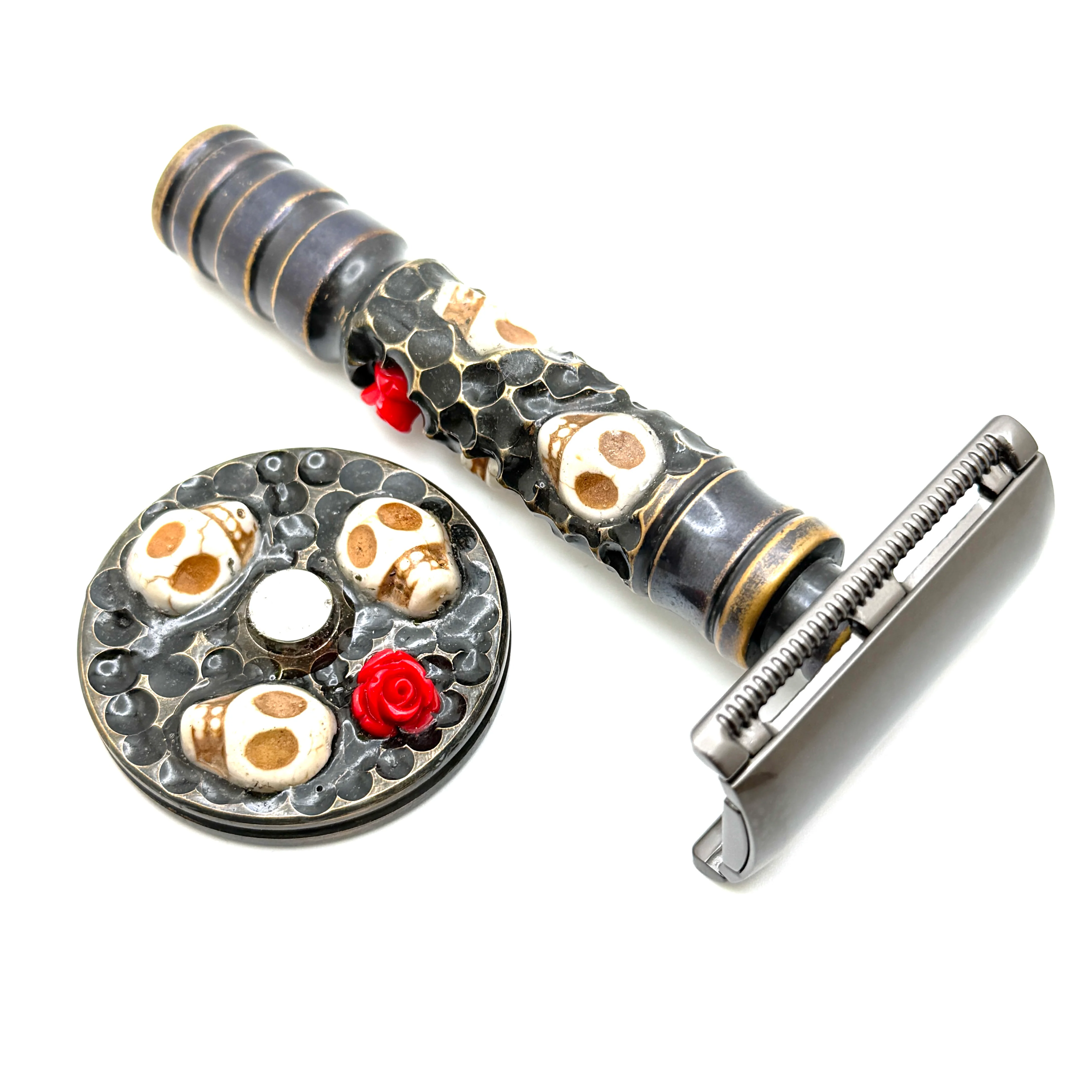 RG Shave Designs Magnetized Skull Design Safety Razor - Image 5