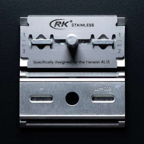 RK Shaving - Stainless DE Razor Blades - 100 pack - Image 2