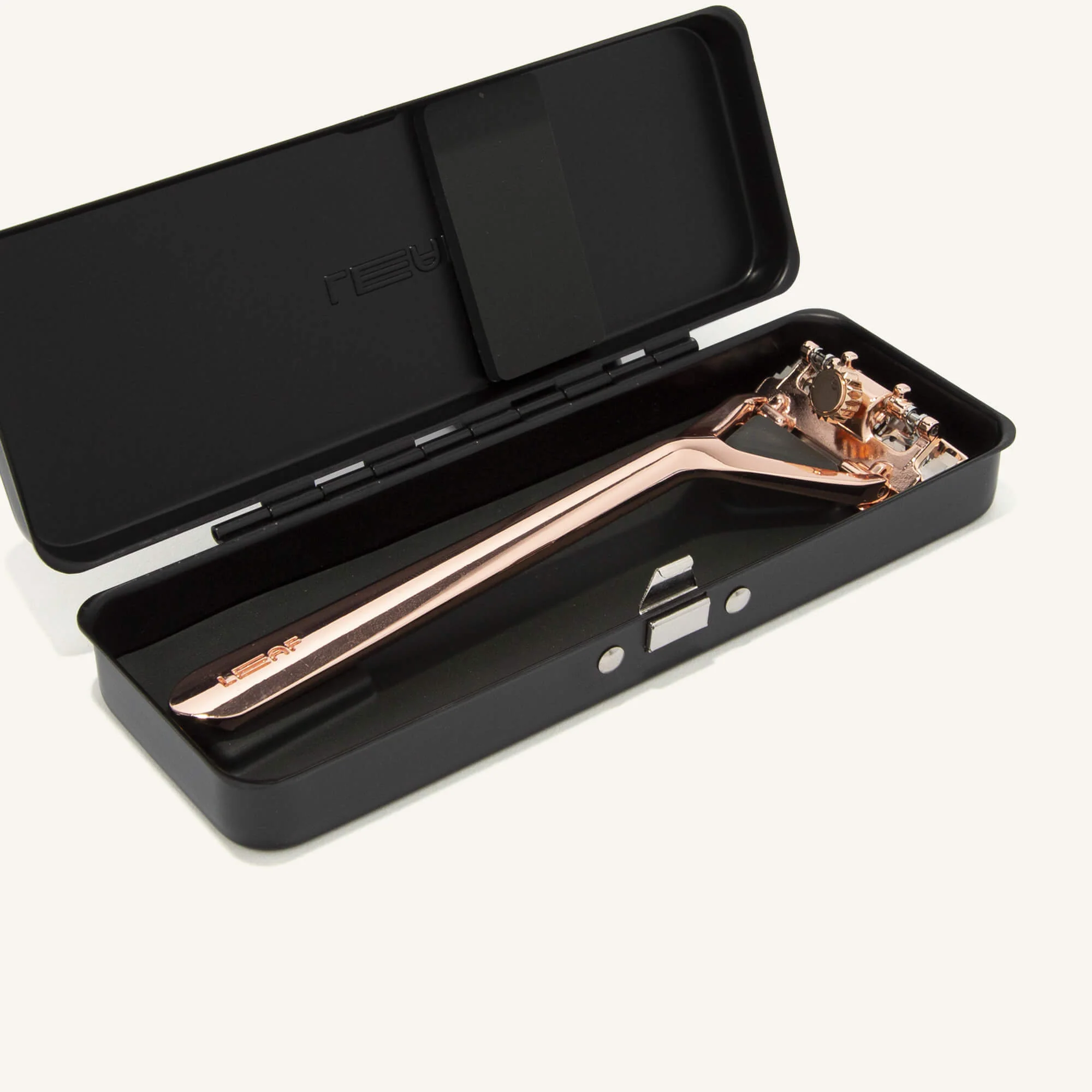 The Leaf Travel Case - Onyx - Image 3